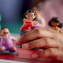 Turning Red Deluxe Figurine Playset -Disney 460062469656 2