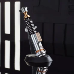 Luke Skywalker 40th Anniversary Legacy LIGHTSABER, Star Wars: Return Of The Jedi 10 Luke Skywalker 40th Anniversary Legacy LIGHTSABER, Star Wars: Return Of The Jedi -Disney 461064078495 3