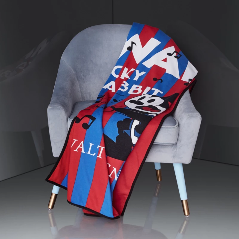 Oswald The Lucky Rabbit ''Rival Romeos'' Throw - Disney100 4 Oswald The Lucky Rabbit ''Rival Romeos'' Throw - Disney100 - Image 2